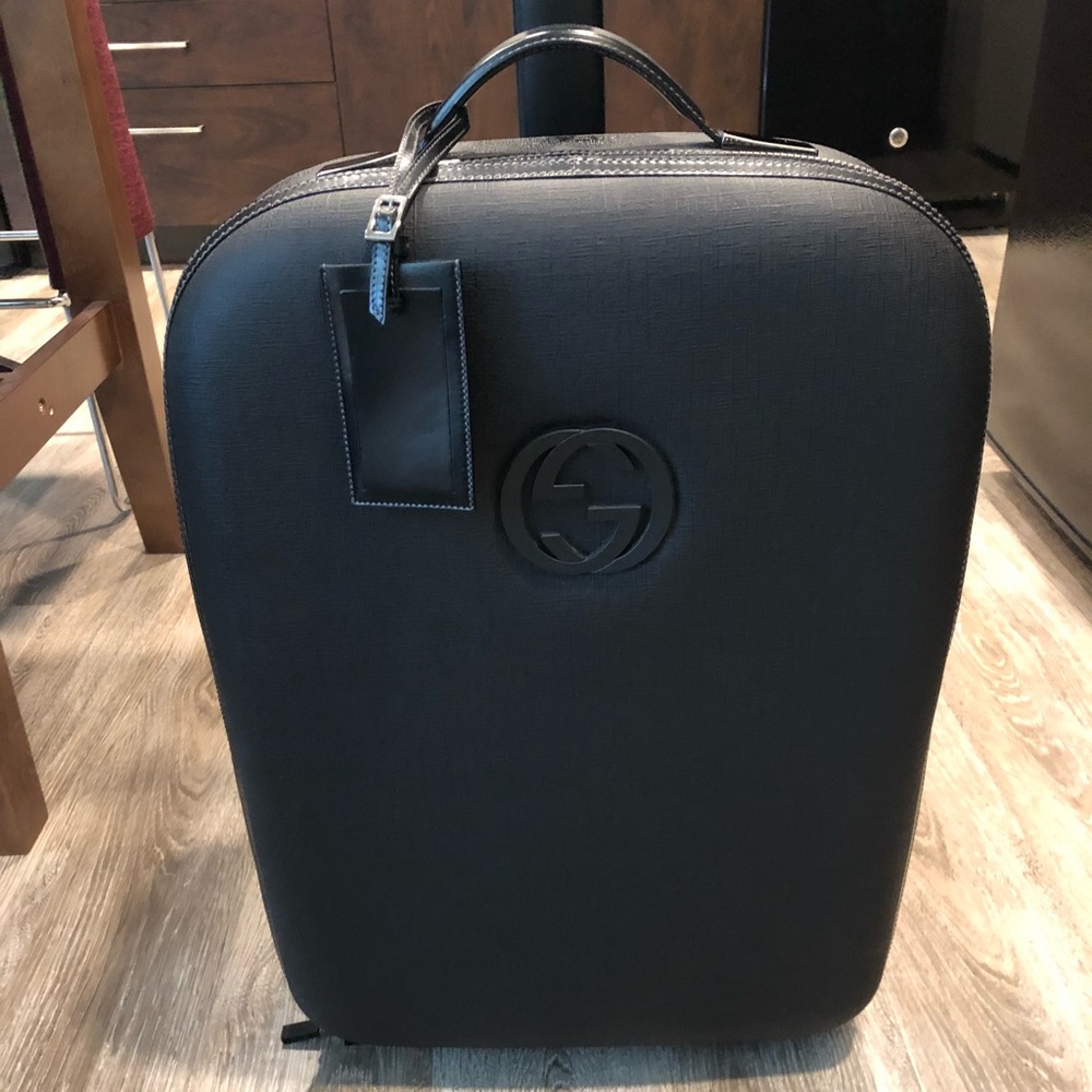COPY - Gucci Trolley suitcase